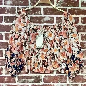 Chelsea & Violet top NWT